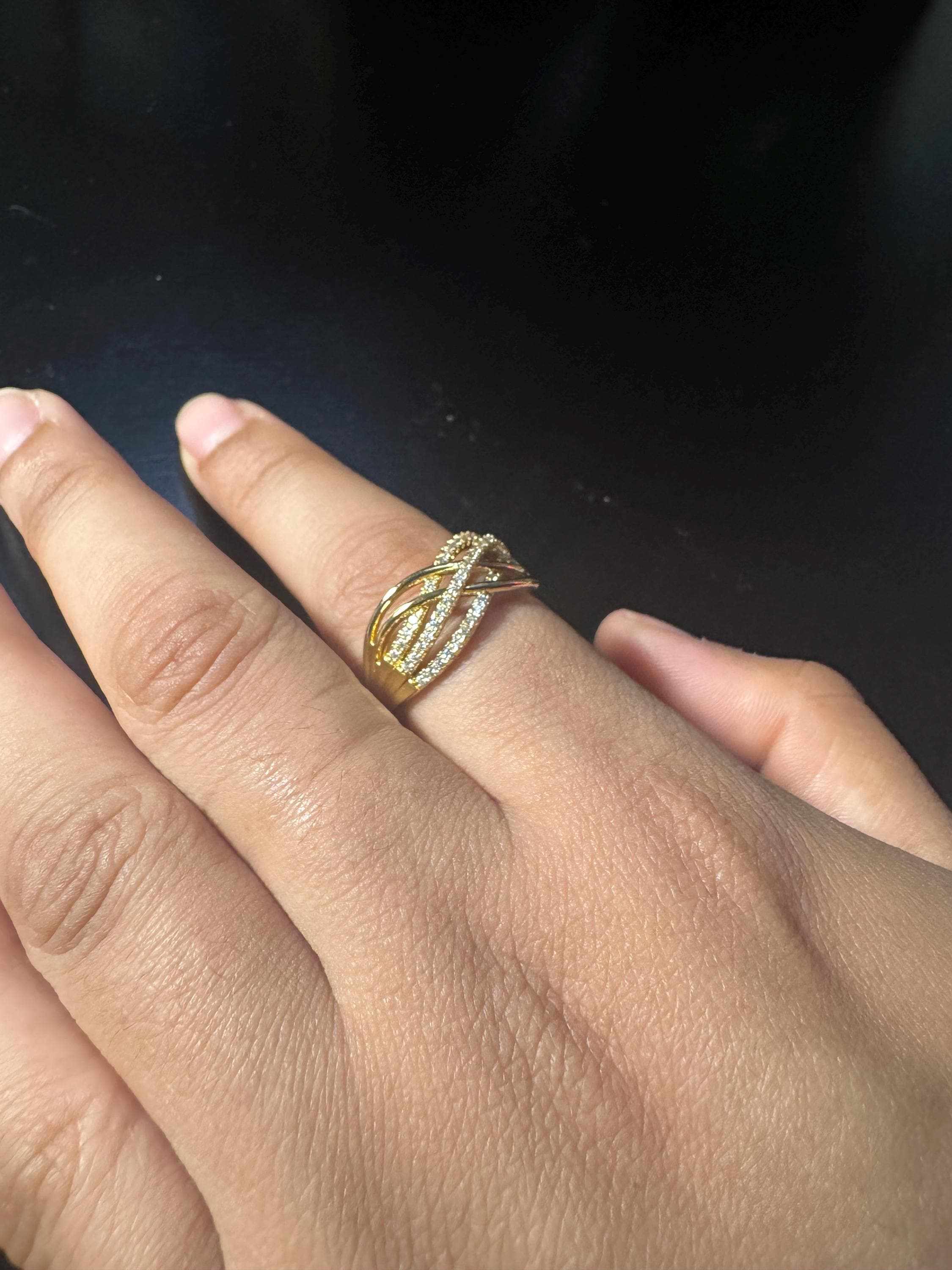Gold Crisscross CZ Ring – Size 9
